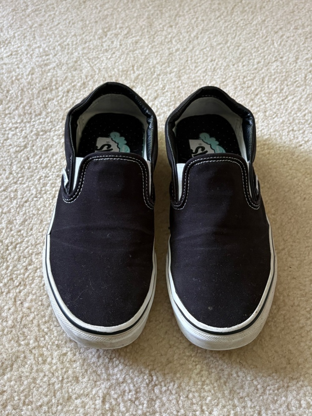 Vans Women’s ComfyCush Slip-On Sneakers. Size 9. - Picture 2 of 9